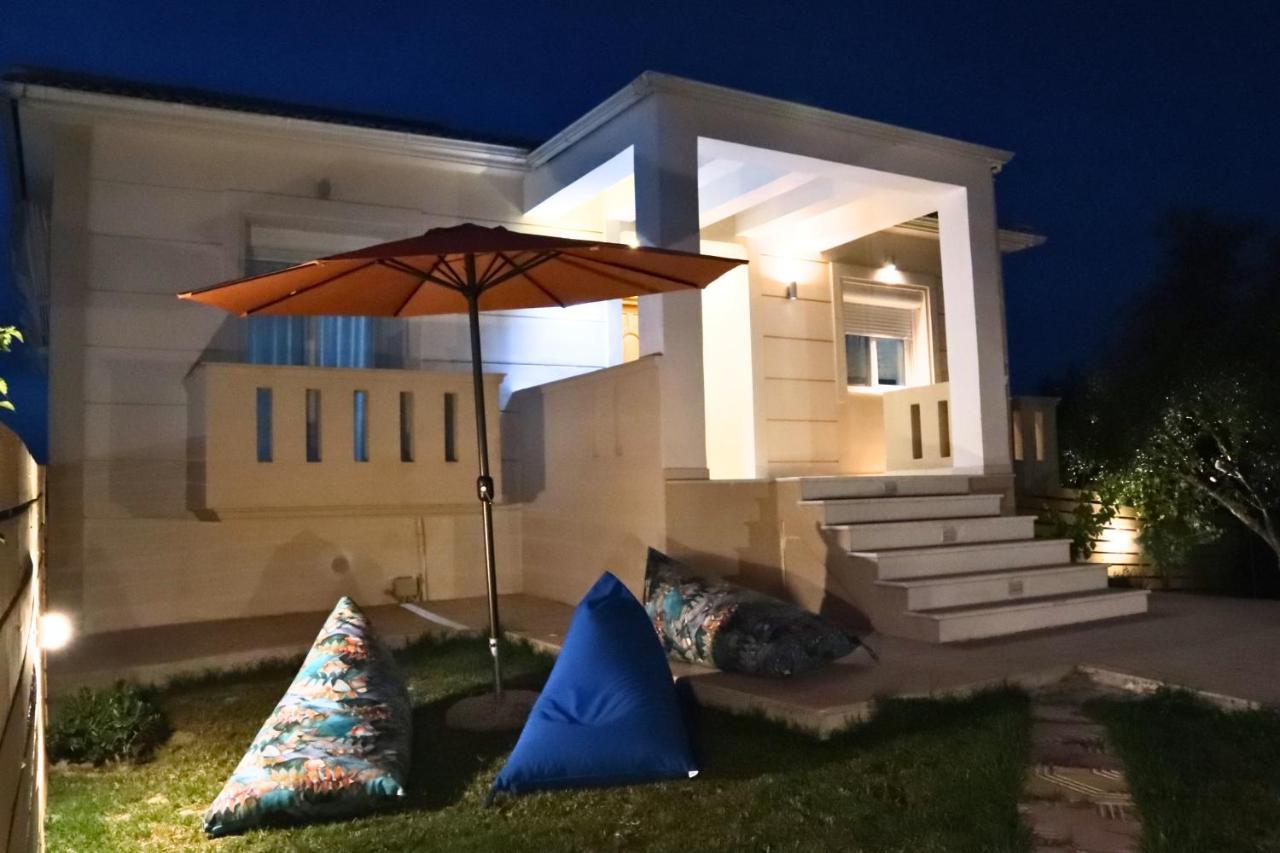 Aerino Villa Gaitani Buitenkant foto
